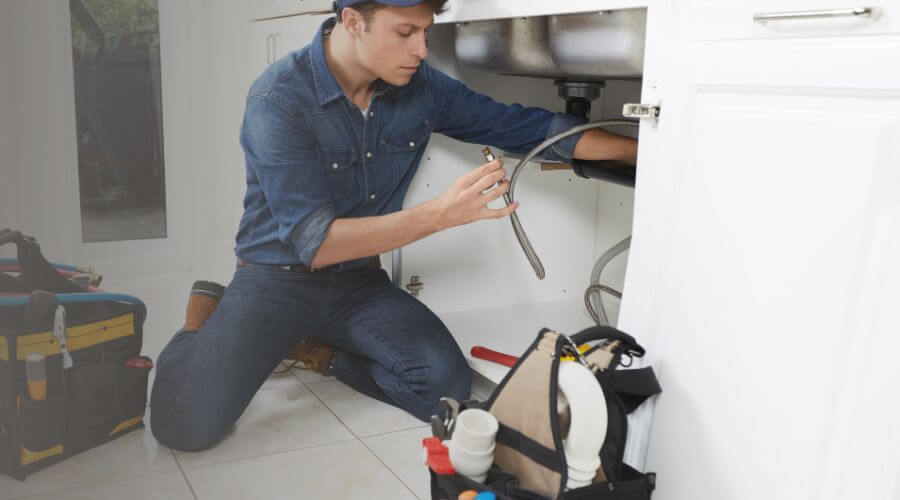 Professional water heater repair in Dewitt, IL